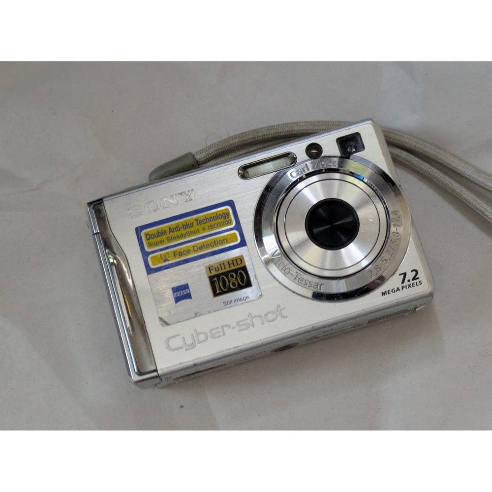 Sony Cyber-shot DSC-W80 7.2MP Digital Camera Silver Bundle 4GB Card Working - Picture 4 of 11